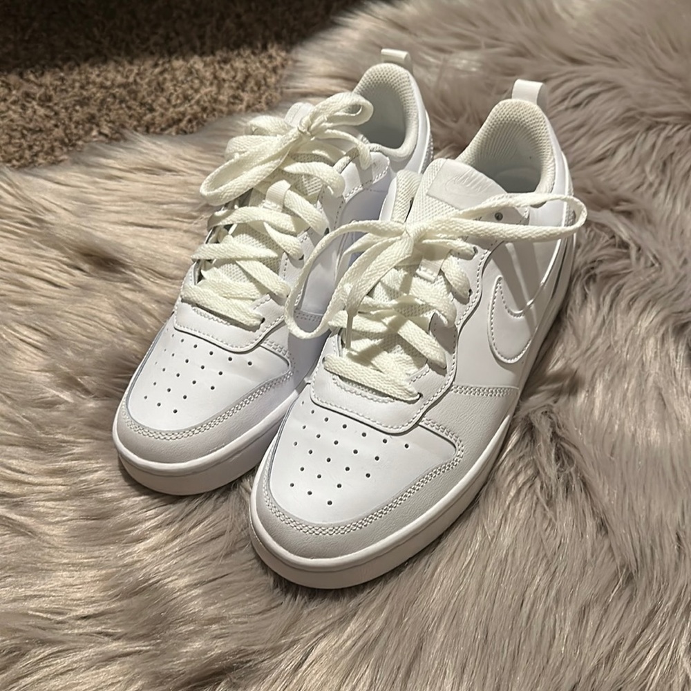 Brand new Nike air big kids 6.5Y